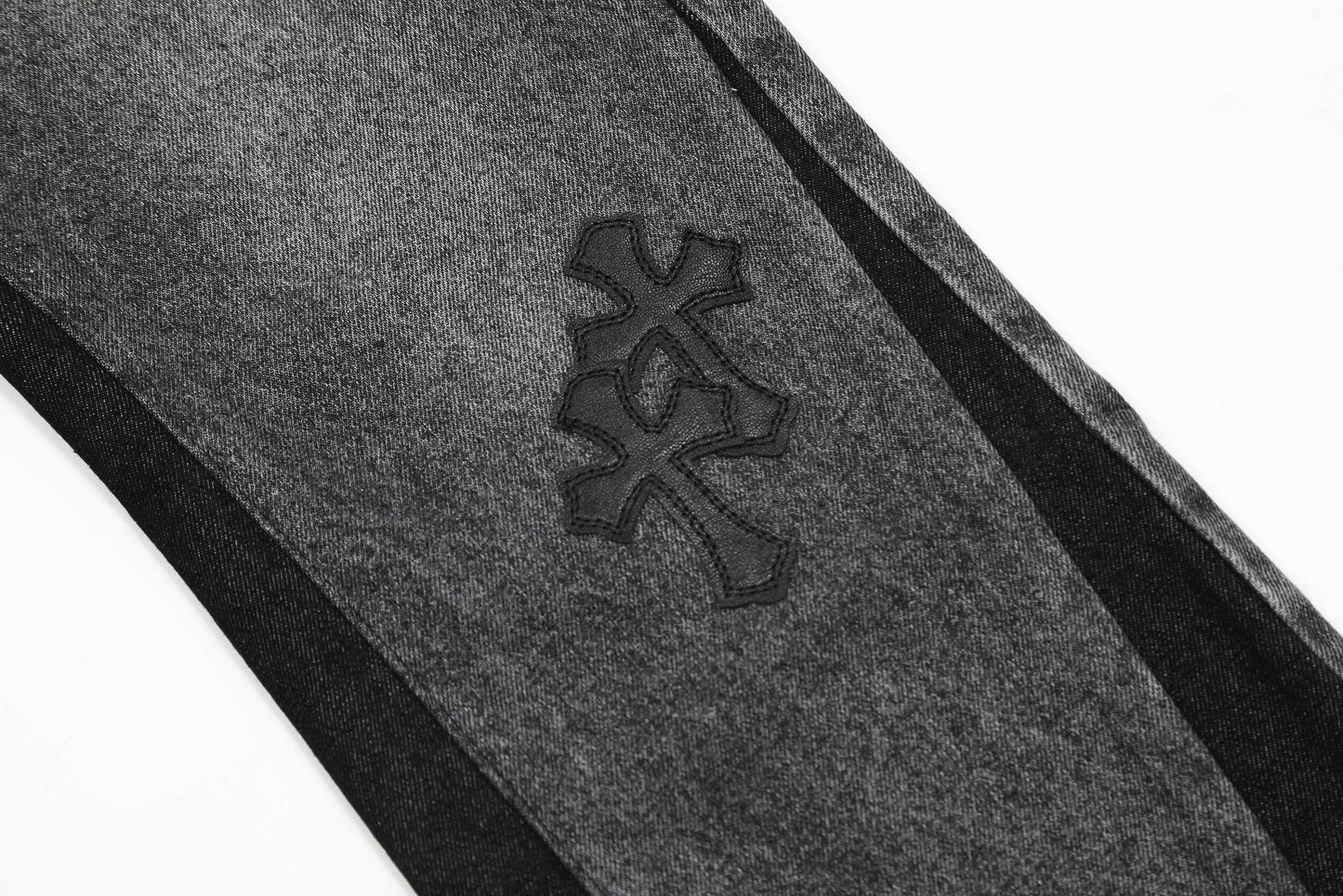 Chrome Hearts 2025 New Pants 8102