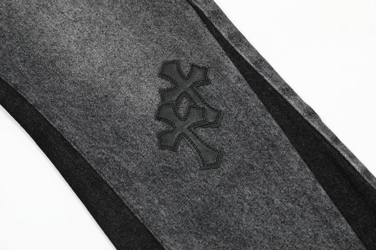 Chrome Hearts 2025 New Pants 8102
