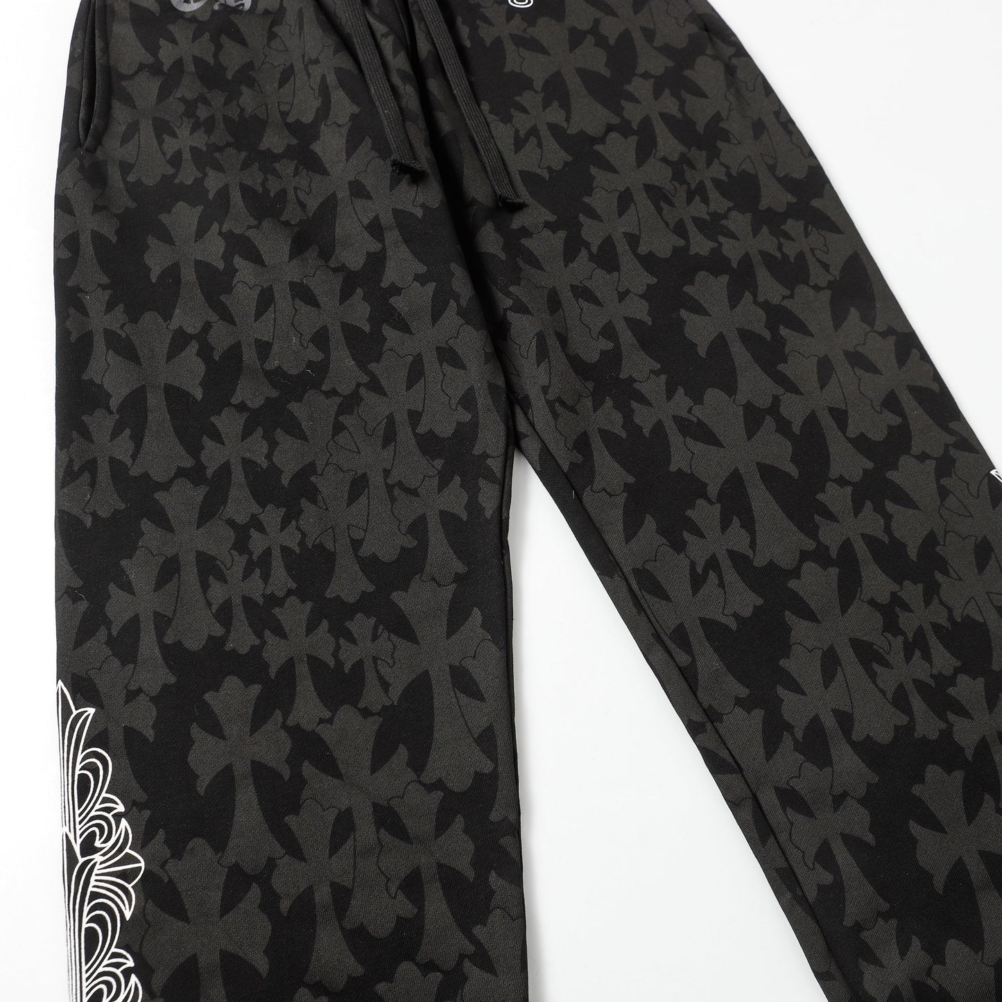 Chrome Hearts 2025 New Pants P140